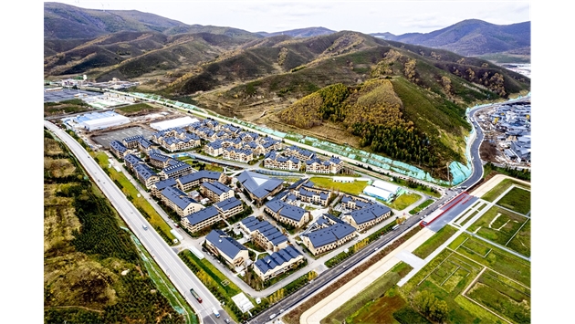 標(biāo)題：北京2022年冬奧會(huì)和冬殘奧會(huì)張家口賽區(qū)奧運(yùn)村
瀏覽次數(shù)：1348
發(fā)表時(shí)間：2023-11-07